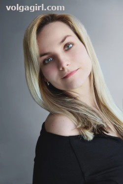 Viktoria  is a 24 year old Russian girl who has registered with mail order bride agency A Volga Girl in the hopes of receiving email correspondence from you.