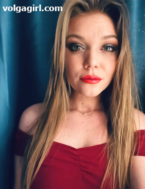 Galina  is a 32 year old Russian girl who has registered with mail order bride agency A Volga Girl in the hopes of receiving email correspondence from you.